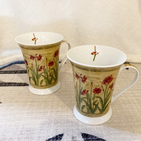 Porcelain Pimpernel Floral Mug Set from Monticello - Picture 3 of 10